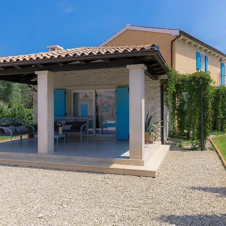 بيت للعطل Luka بولا