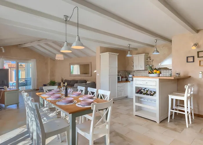 Holiday home Luka Pula